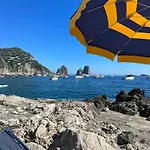 Lyla Villa Capri
